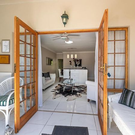 Montagu Four Seasons Apartment Exterior photo